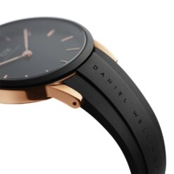 Daniel Wellington Iconic Link Motion