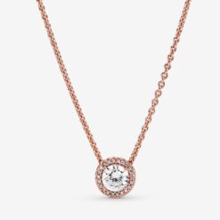 Runt skimrande halsband