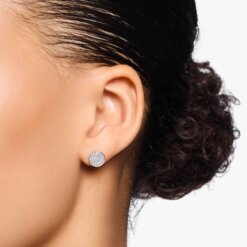 Stiftörhängen cirkel med vita stenar silver