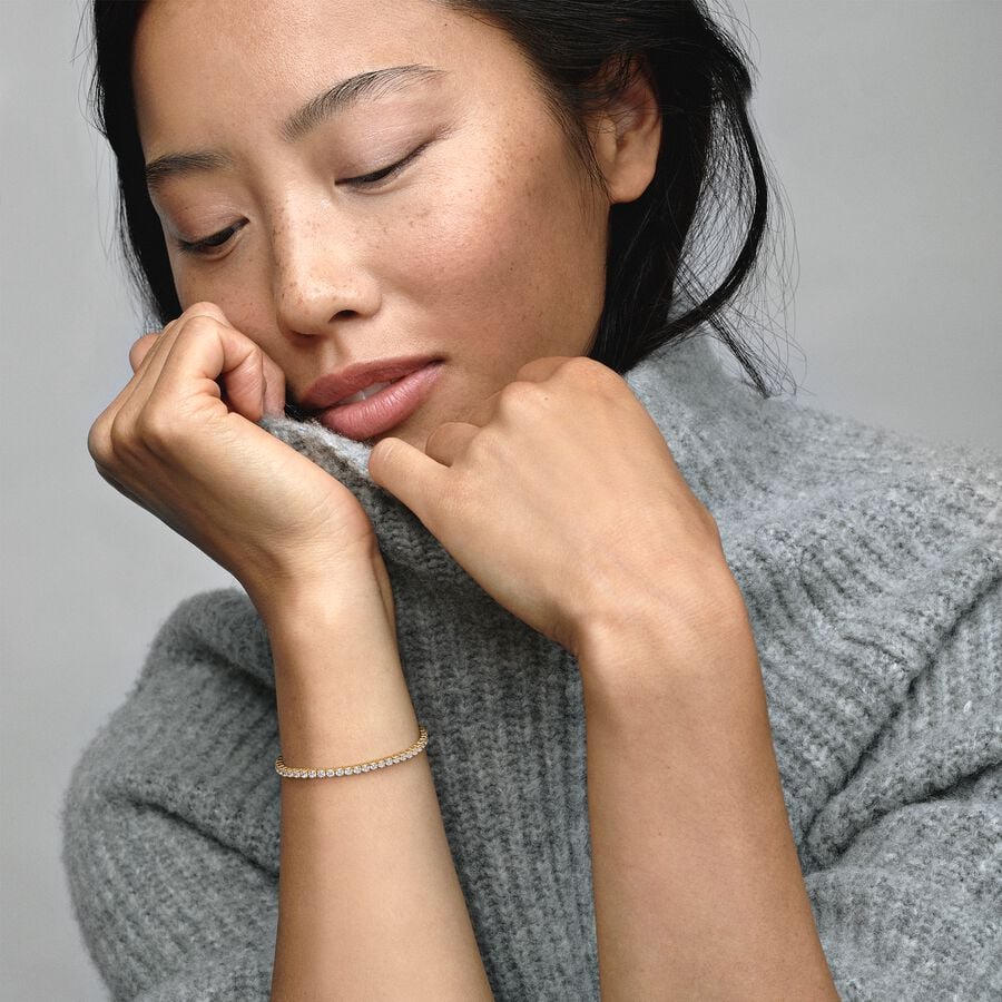 Gnistrande tennisarmband