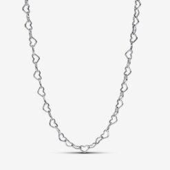 Collierhalsband med länkade hjärtan