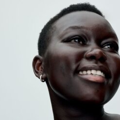 Pandora Runda hoops silver