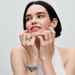 Blå hängberlock i muranoglas