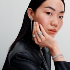 Glittrande tennisarmband