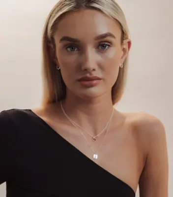 Syster P Minimalistica Hammered Necklace Silver