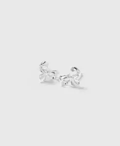 Syster P Rosie Mini Studs Silver örhängen med rosett