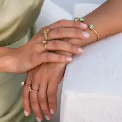 Petite Drop Bracelet / Chrysolite