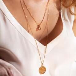 Petite Drop Necklace Gold / Light Silk