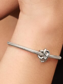 Pandora evighetsknut berlock i sterlingsilver