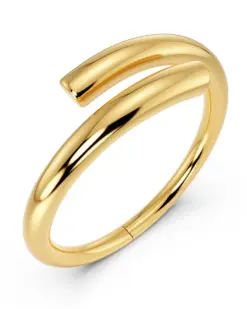 Edblad Sweep Bangle Gold – skulptural armring i 14K guldplätering