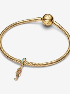 Pandora Moments sjöhäst charm i guldfinish
