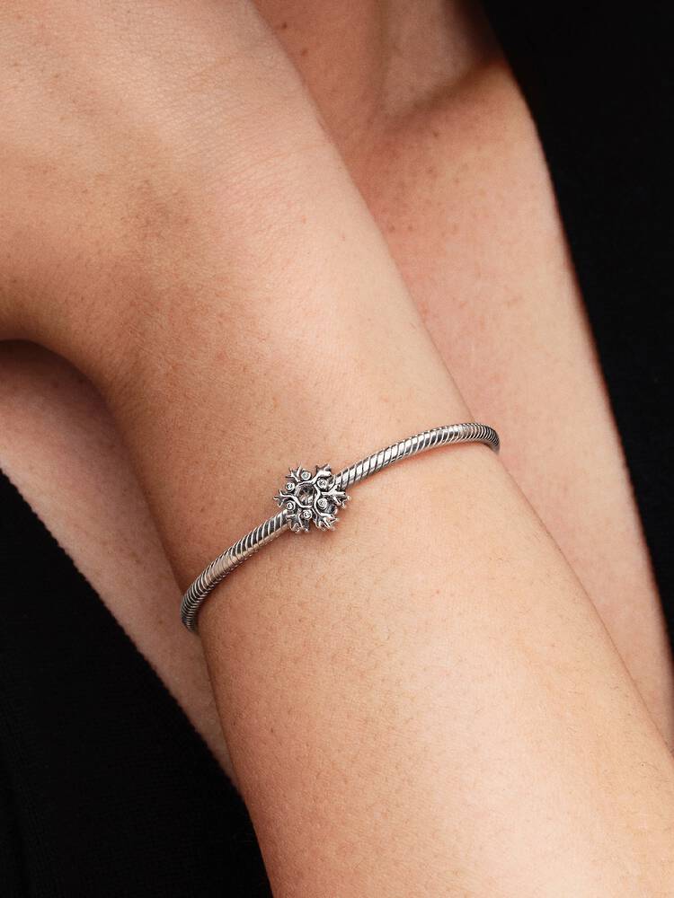 Pandora Snöflingeberlock