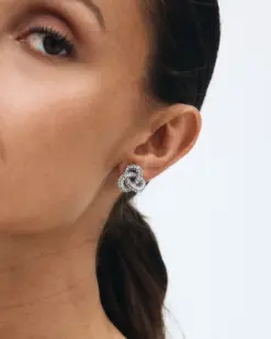 Edblad Sparkle Studs L Steel på örsnibb