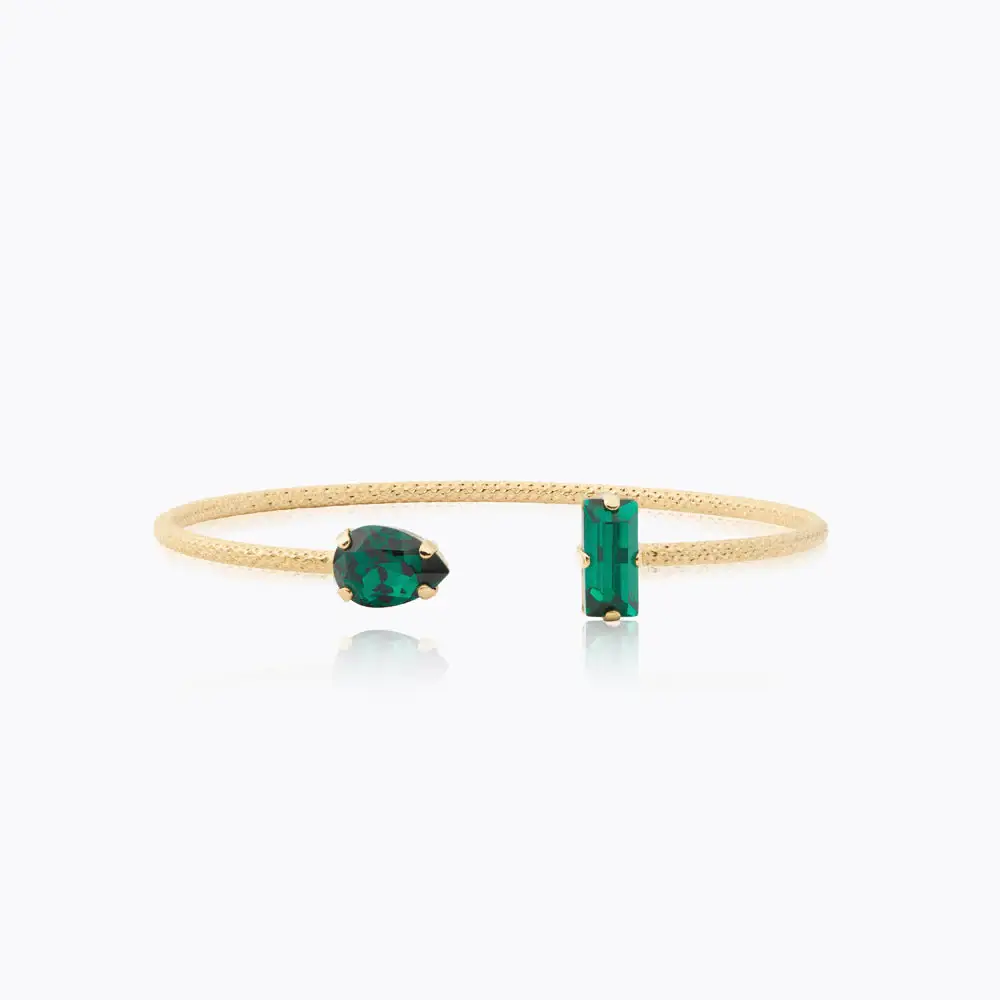 Noelle Bracelet Emerald – elegant armband med grön kristall på guldfinish