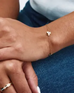 Lucky Mini Multi Gold armband från Edblad med motivleaves i guld