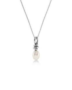 Edblad Swivel Necklace Pearl S Steel – kort halsband i rostfritt stål med pärldetalj