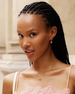 Amorina Gold hoops från Edblad – eleganta örhängen i guld