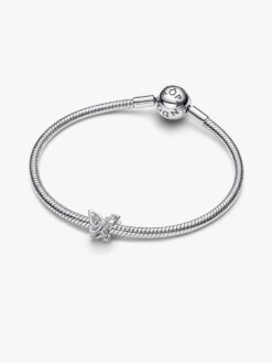 Detaljbild av Pandora Butterfly Openwork charm