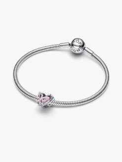 Pandora Sammanflätat Hjärta och Fjäril på Moments-armband – rosa emalj styling