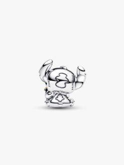 Pandora Disney Stitch berlock 794554C01 i vinkel – busigt blinkande öga i sterlingsilver