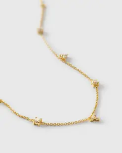 Närbild Syster P Celestia Bracelet Gold – kubiska zirkoner i 18K guldplätering