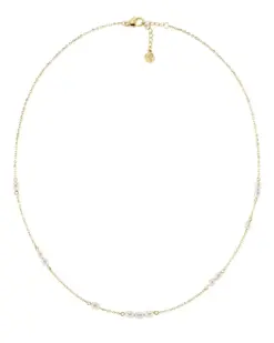 Breeze Necklace Multi Gold från Edblad är ett elegant halsband med pärlor och 14K guldplätering. Perfekt för vardag, fest och present.