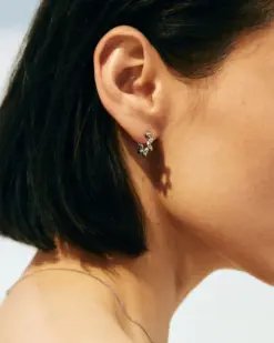 Silver hoops med spiraldesign från Edblad