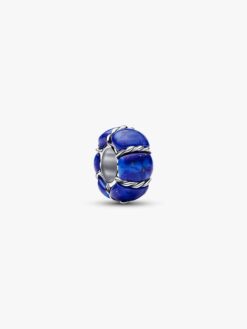Pandora Havsboj berlock i sterlingsilver med djupblå lapisimitation och repdetaljer – 794693C01